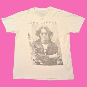 John Lennon T-Shirt Size XL